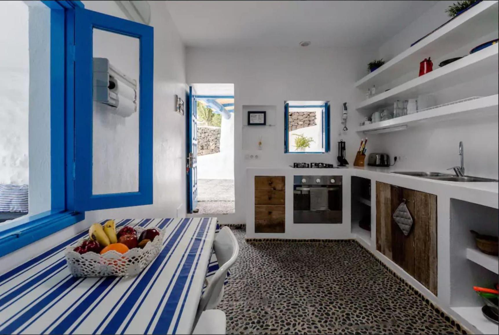 Seaside Villa La Graciosa Pedro Barba Exterior photo